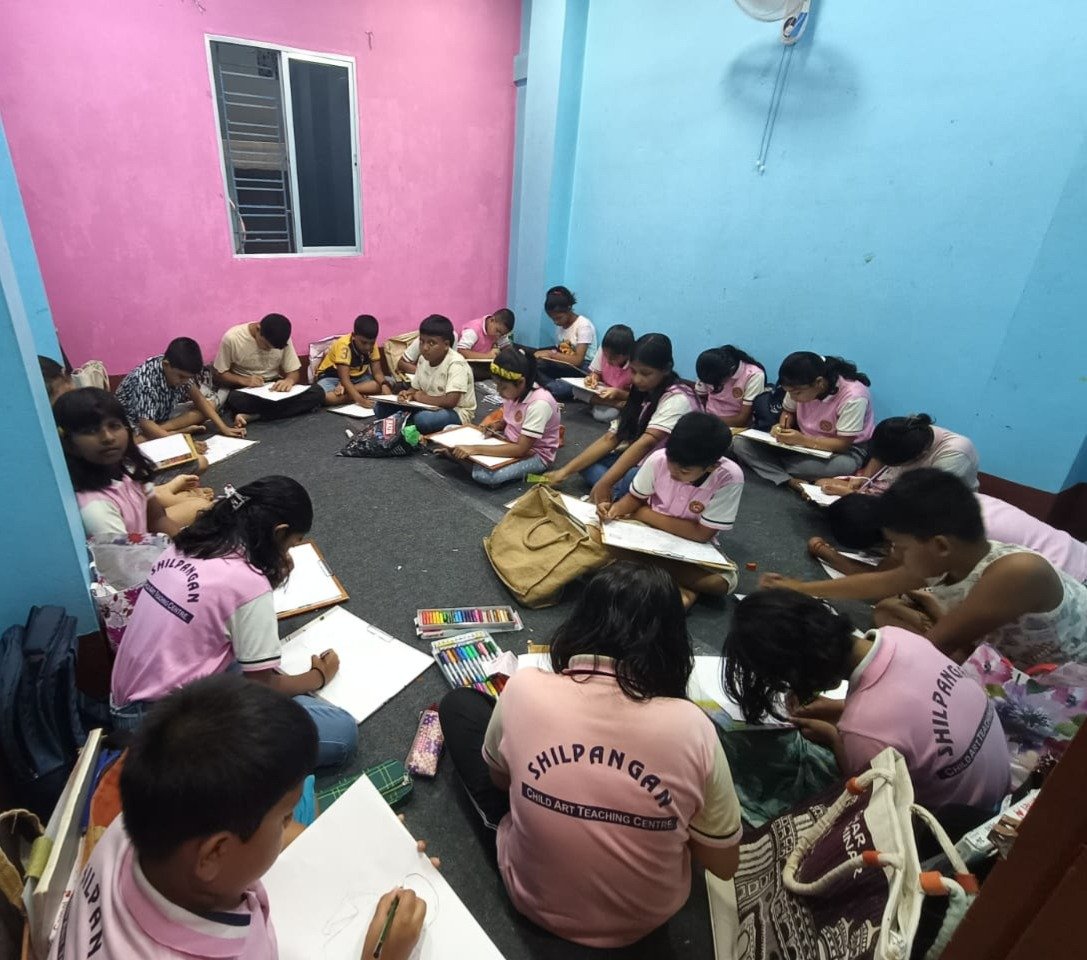 Art activity at Shilpangan Art School 4