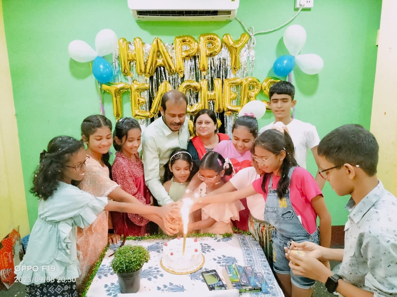 Art activity at Shilpangan Art School 6